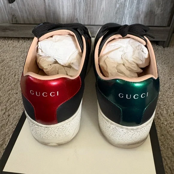 Gucci Black and Red Sneakers - Picture 3 of 4